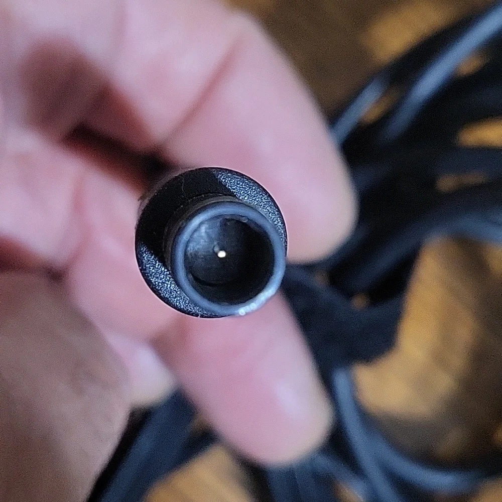 HP Laptop charger